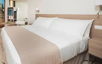 Melia Gavilanes فندق 4*